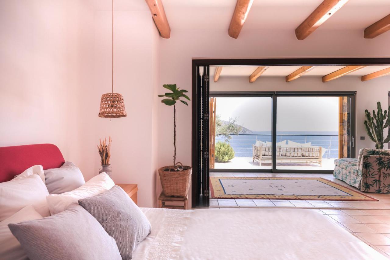 Villa Aiolos: Above The Sea, Within Agios Nikolaos Exterior photo