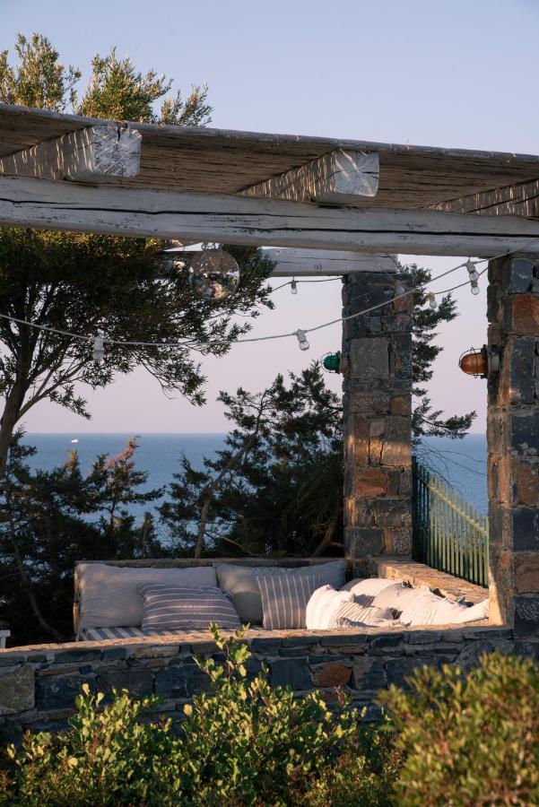Villa Aiolos: Above The Sea, Within Agios Nikolaos Exterior photo