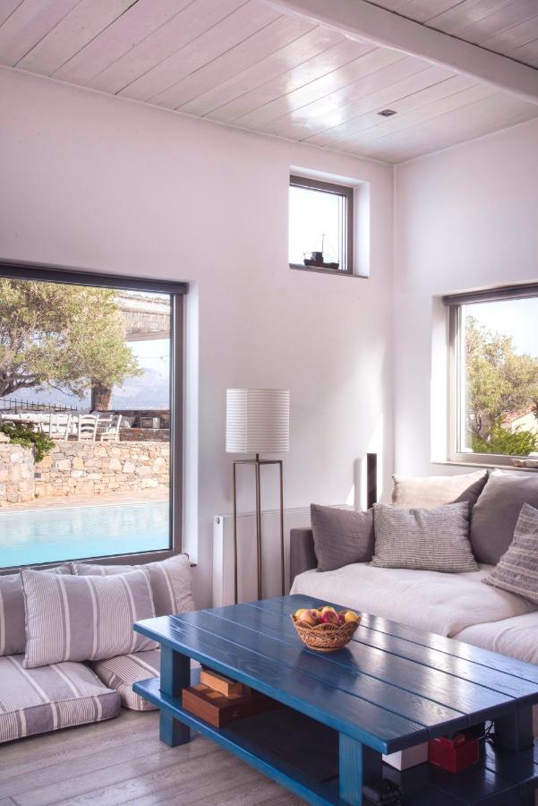 Villa Aiolos: Above The Sea, Within Agios Nikolaos Exterior photo