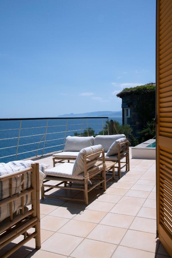 Villa Aiolos: Above The Sea, Within Agios Nikolaos Exterior photo